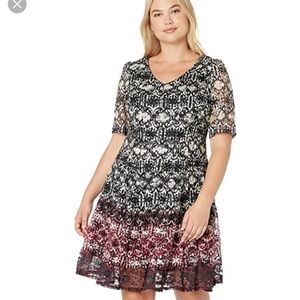 Danny & Nicole lace dress